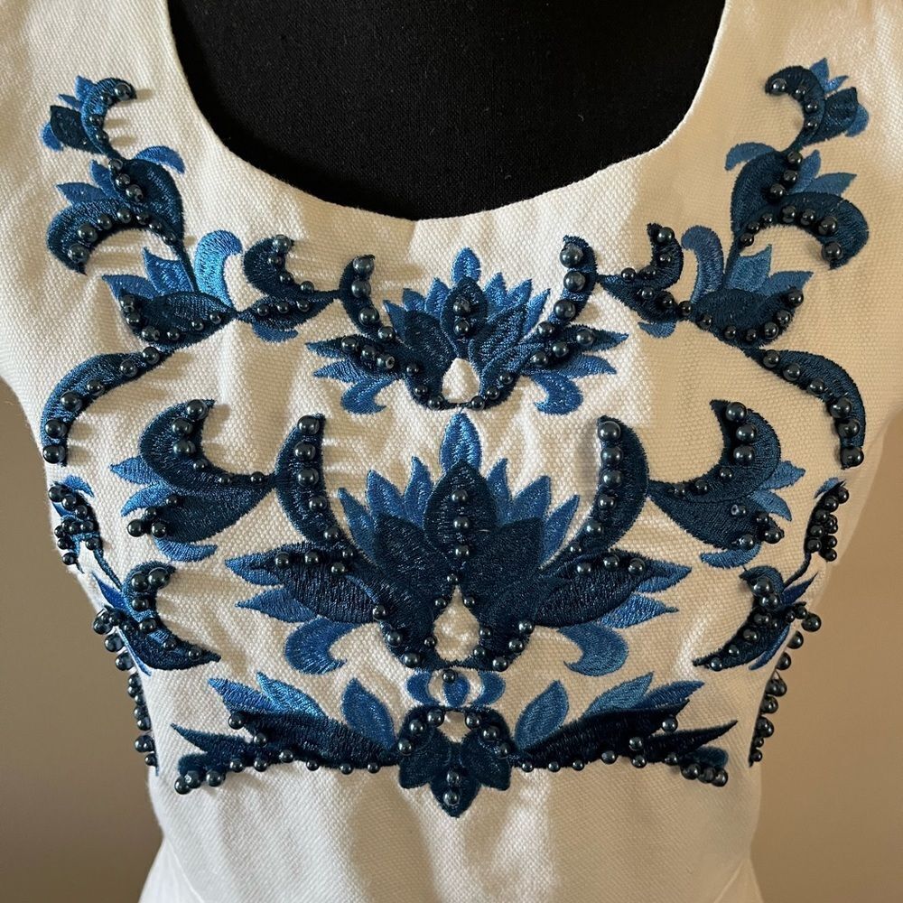 C. Luce White Dress with Embroidered and Beaded Bodice size Small